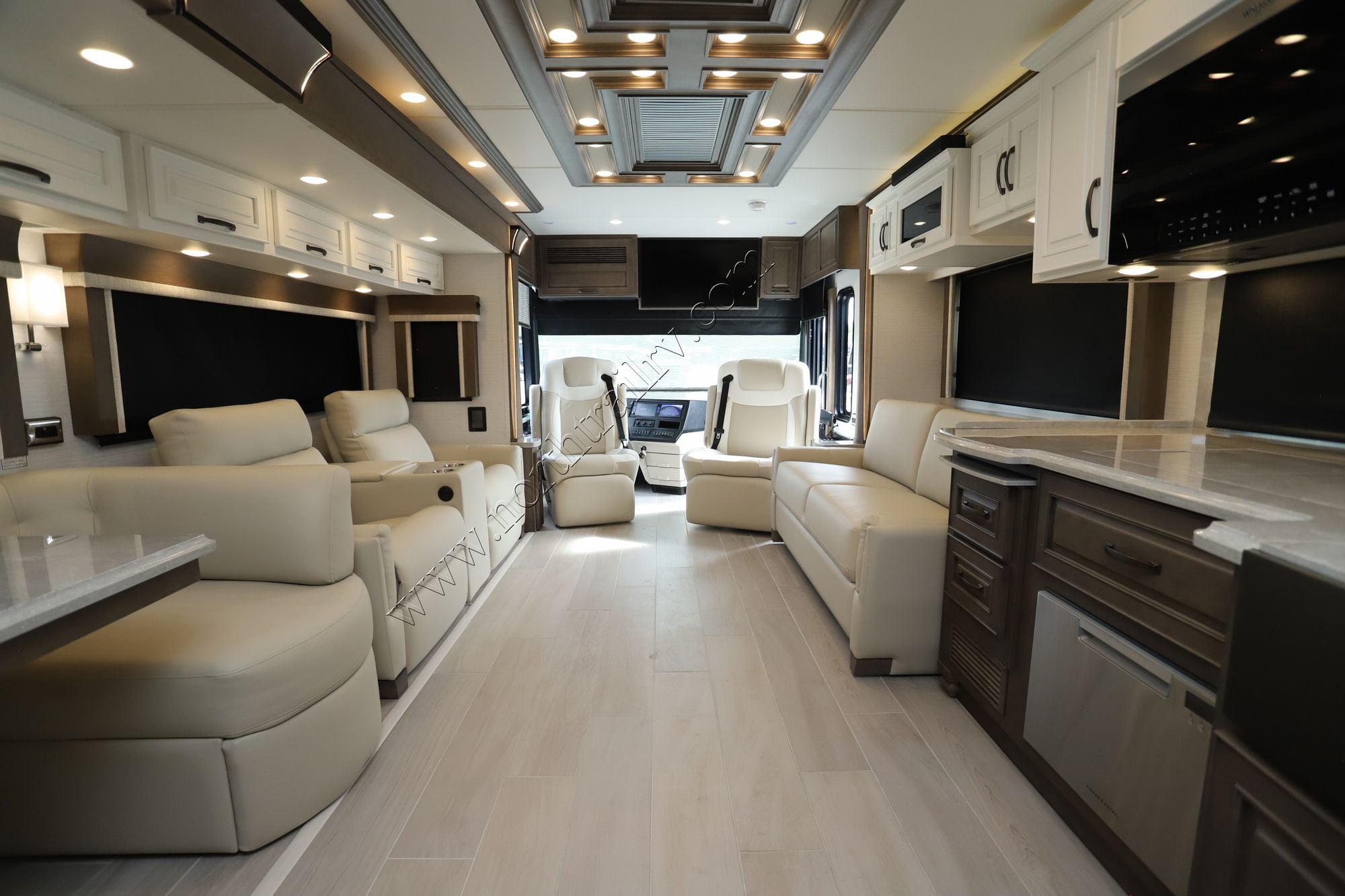 New 2026 Newmar Dutch Star 4369 Class A  For Sale