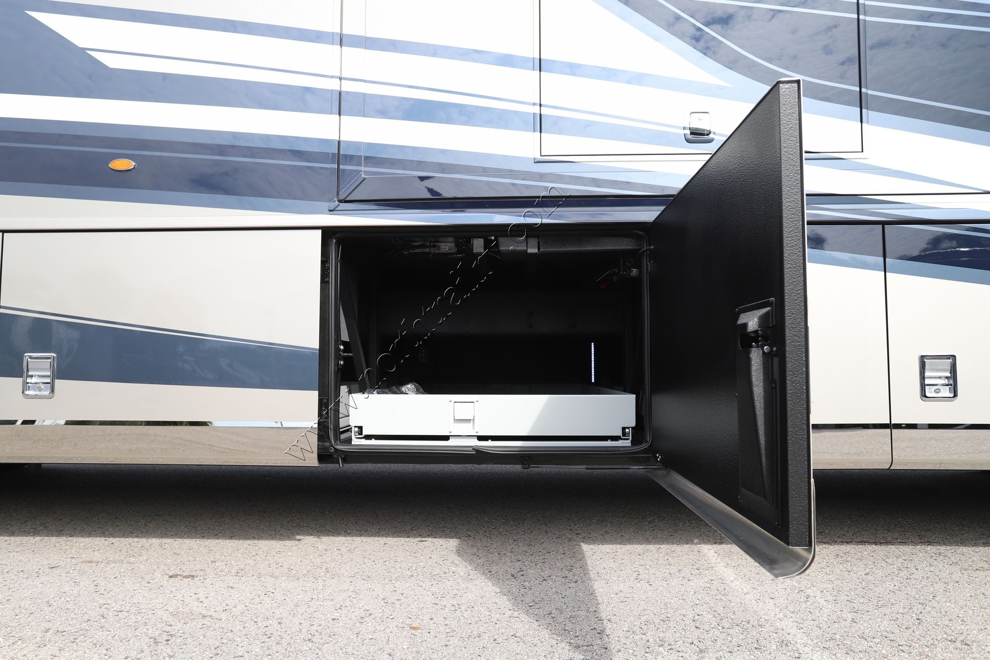 New 2026 Newmar Dutch Star 4369 Class A  For Sale