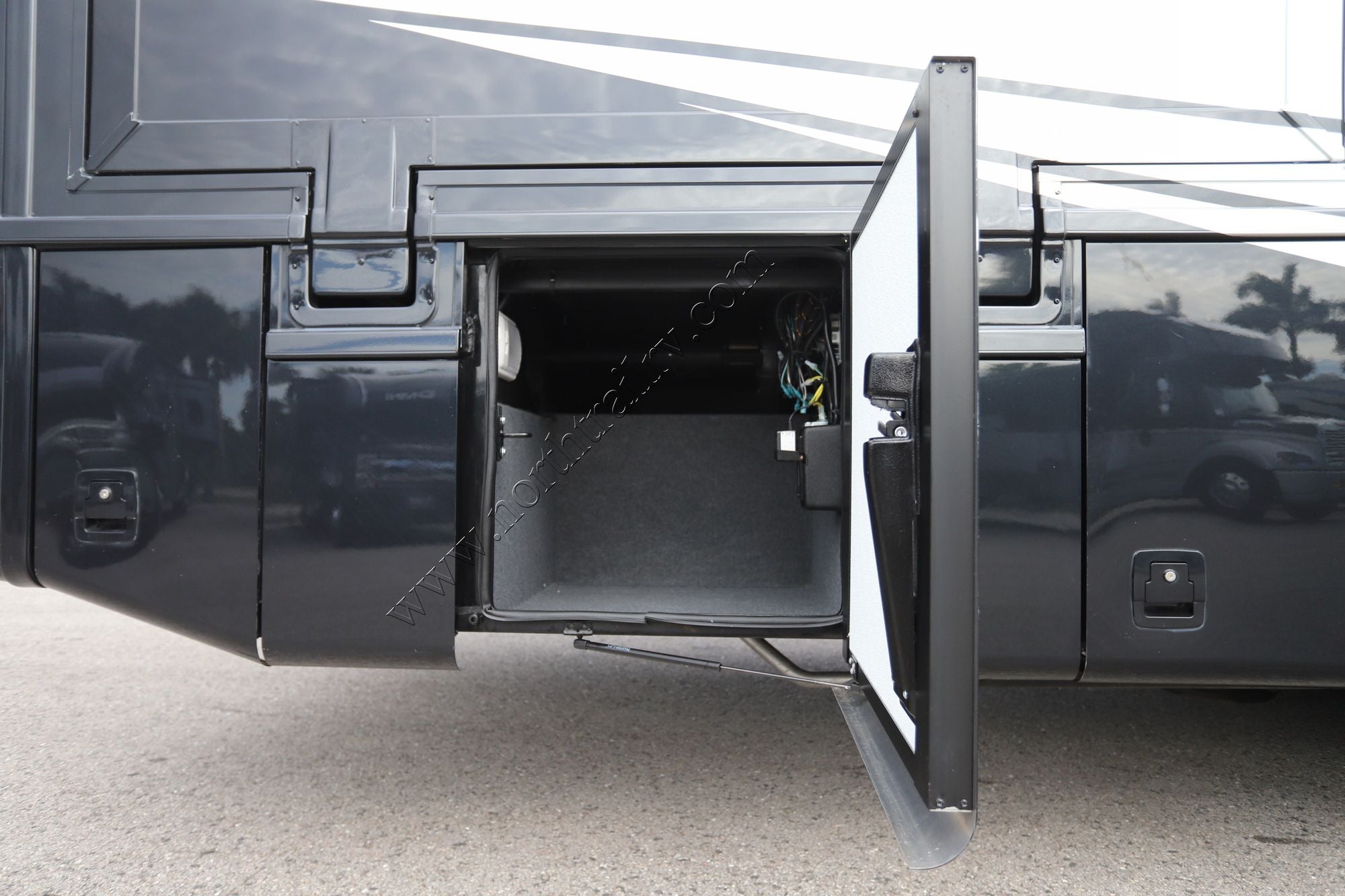 New 2026 Newmar Bay Star 3626 Class A  For Sale