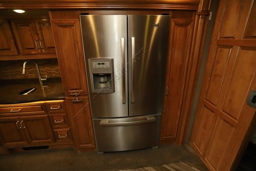 2016 American Coach Allegiance 39A