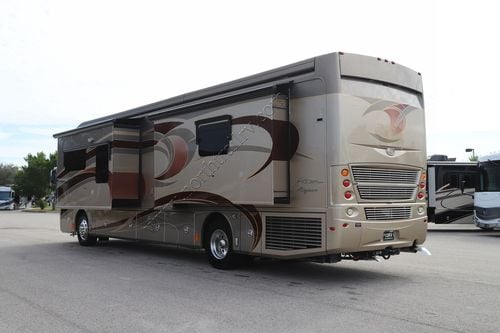 2016 American Coach Allegiance 39A