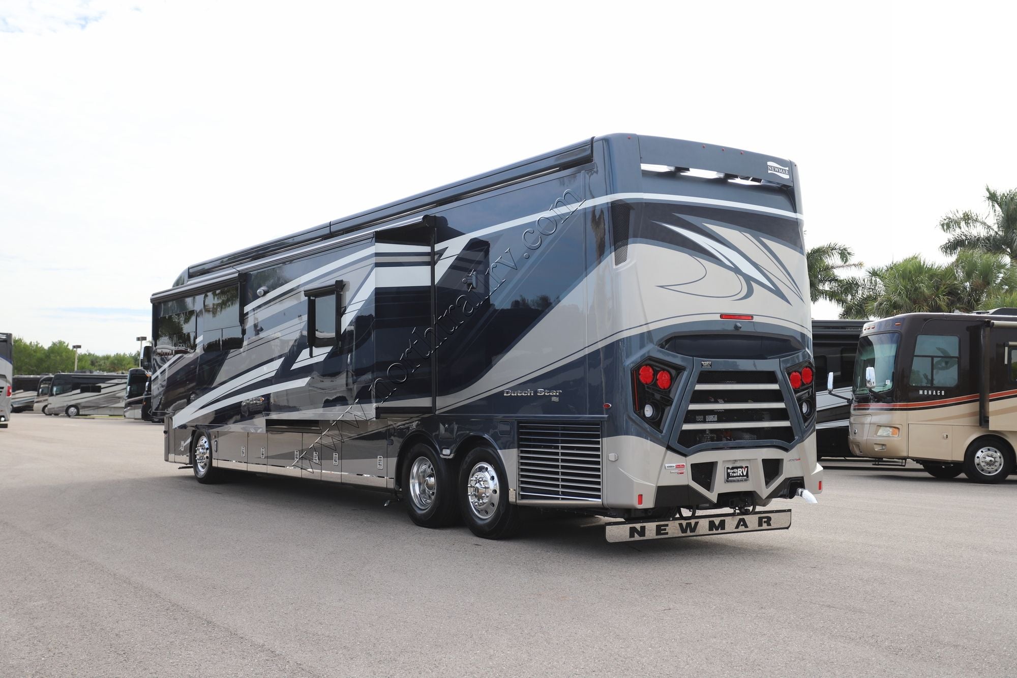 New 2026 Newmar Dutch Star 4369 Class A  For Sale