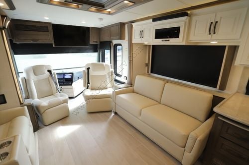 2026 Newmar Dutch Star 4369 Class A