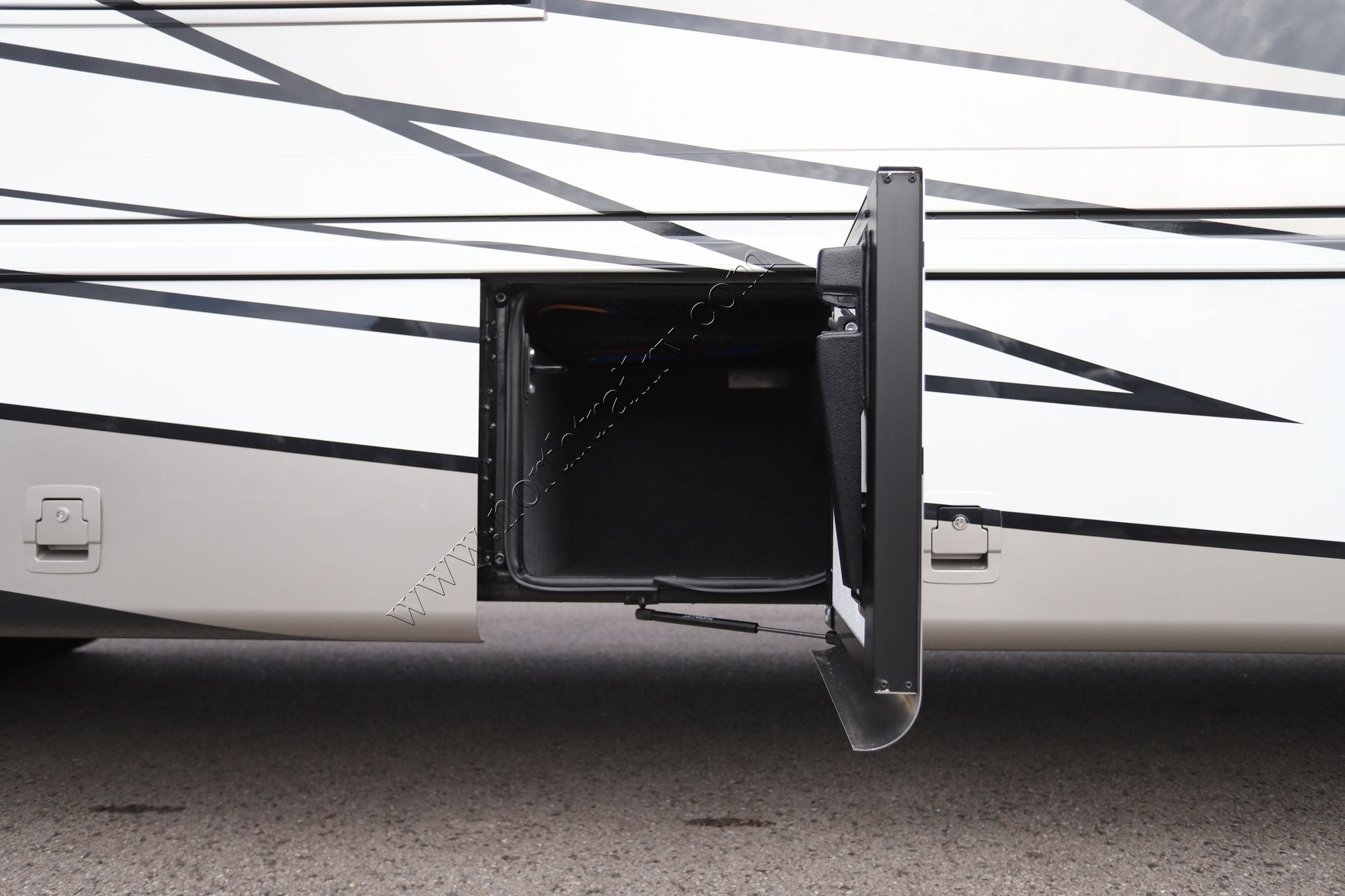 New 2026 Newmar Bay Star 3626 Class A  For Sale