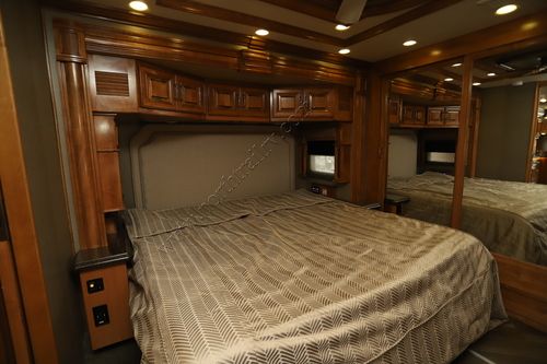 2016 American Coach Allegiance 39A