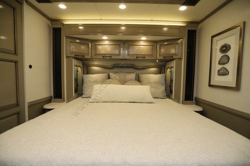 2026 Newmar London Aire 4540