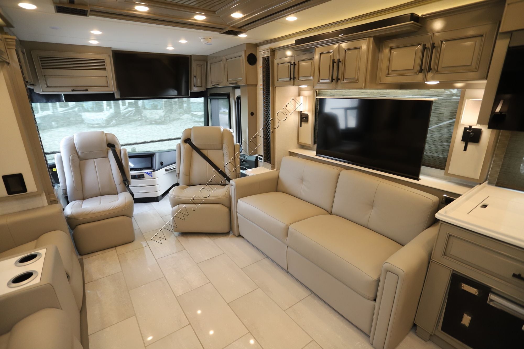 New 2026 Newmar London Aire 4540 Class A  For Sale