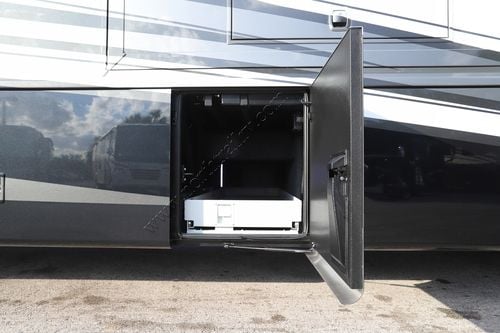 2026 Newmar Dutch Star 4340 Class A