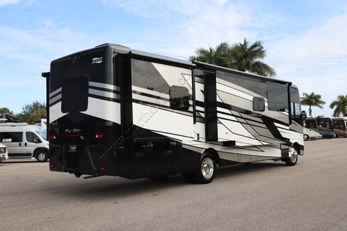 2026 Newmar Bay Star 3626