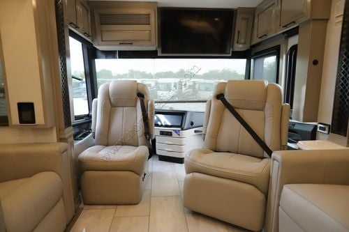 2026 Newmar London Aire 4540