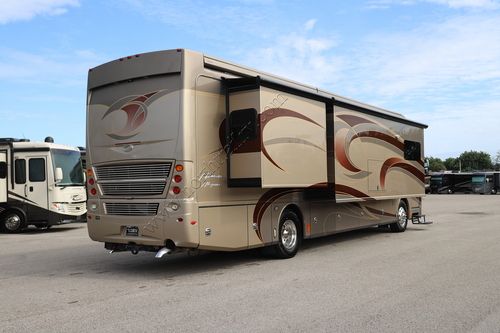 2016 American Coach Allegiance 39A