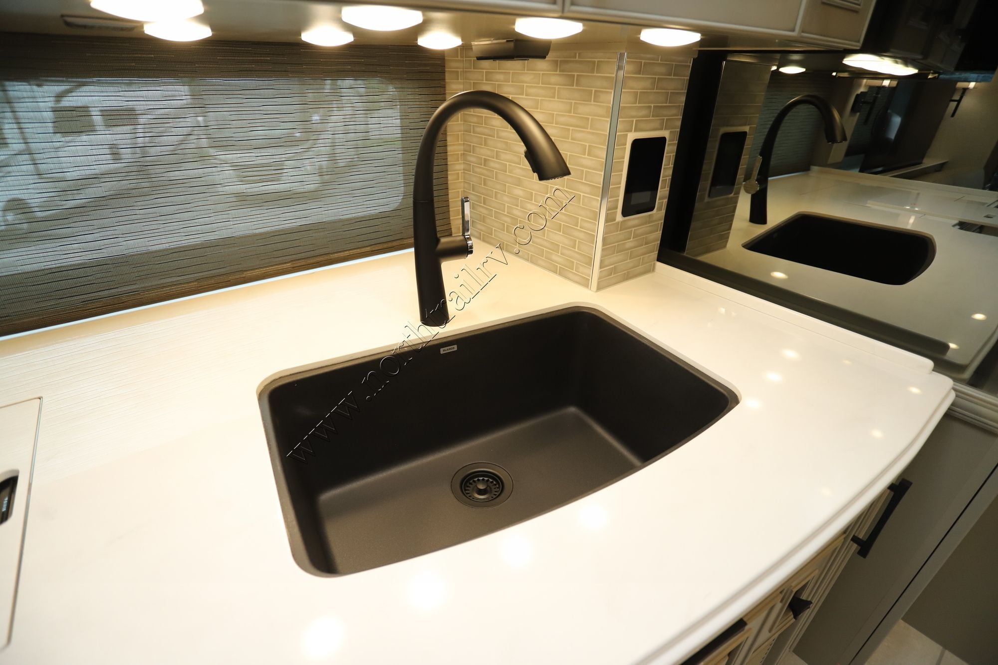 New 2026 Newmar London Aire 4540 Class A  For Sale