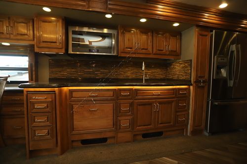 2016 American Coach Allegiance 39A