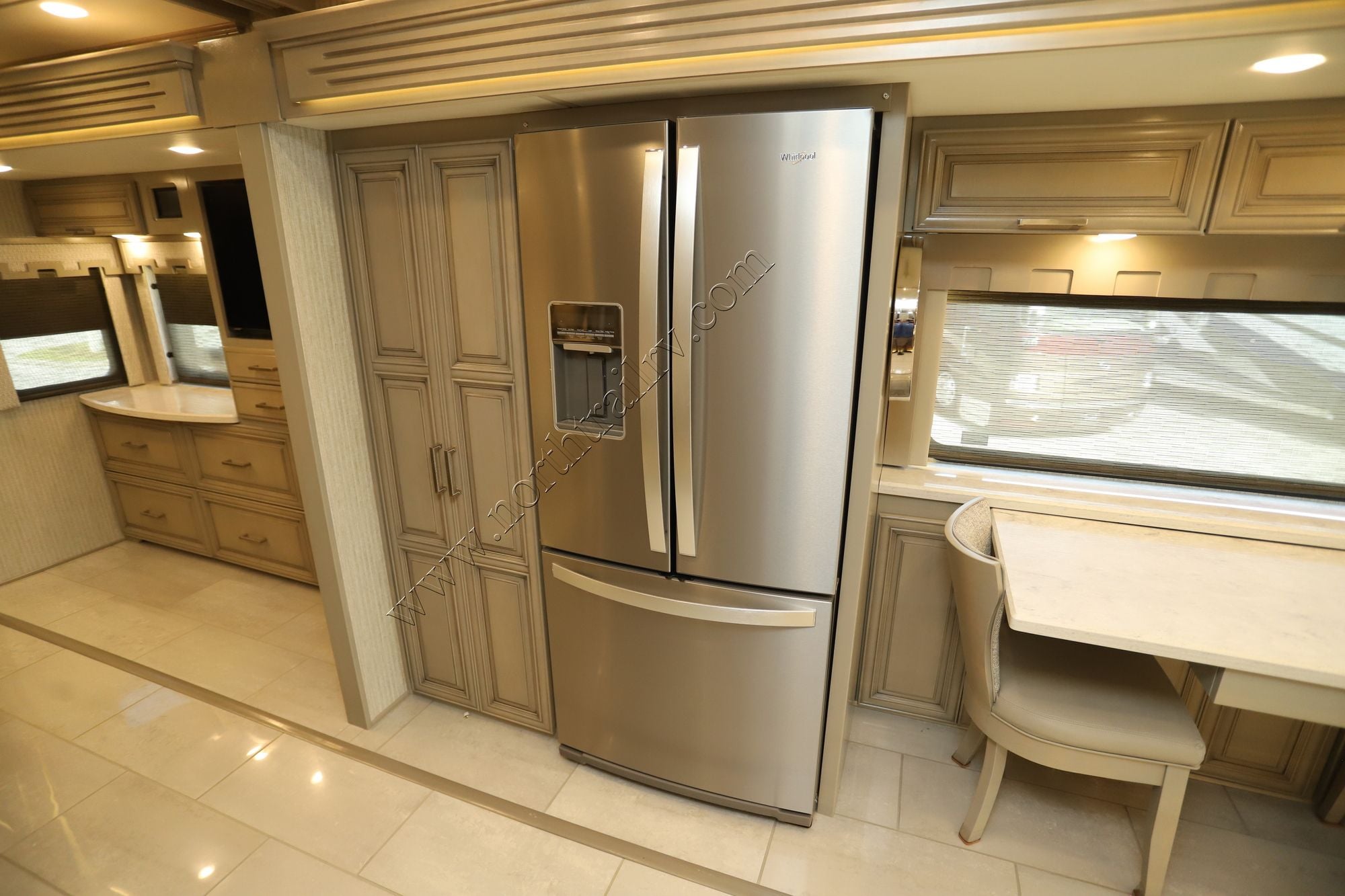 Used 2023 Newmar London Aire 4551 Class A  For Sale