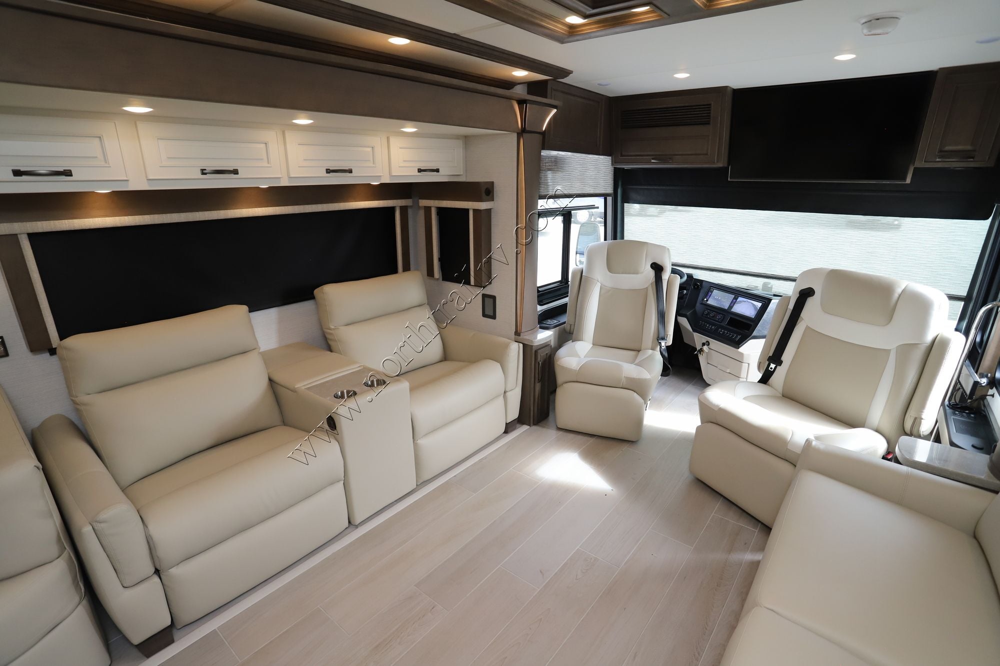 New 2026 Newmar Dutch Star 4369 Class A  For Sale