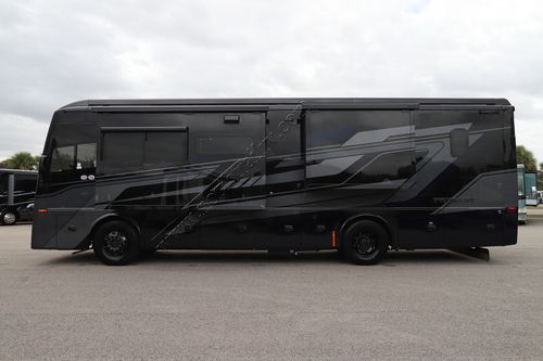 2026 Tiffin Motor Homes Phaeton 35CH
