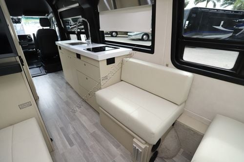 2023 Pleasure-Way Plateau TS