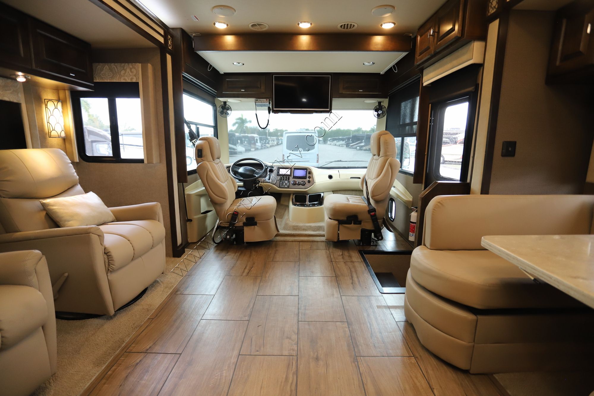 Used 2019 Tiffin Motor Homes Allegro 34PA Class A  For Sale