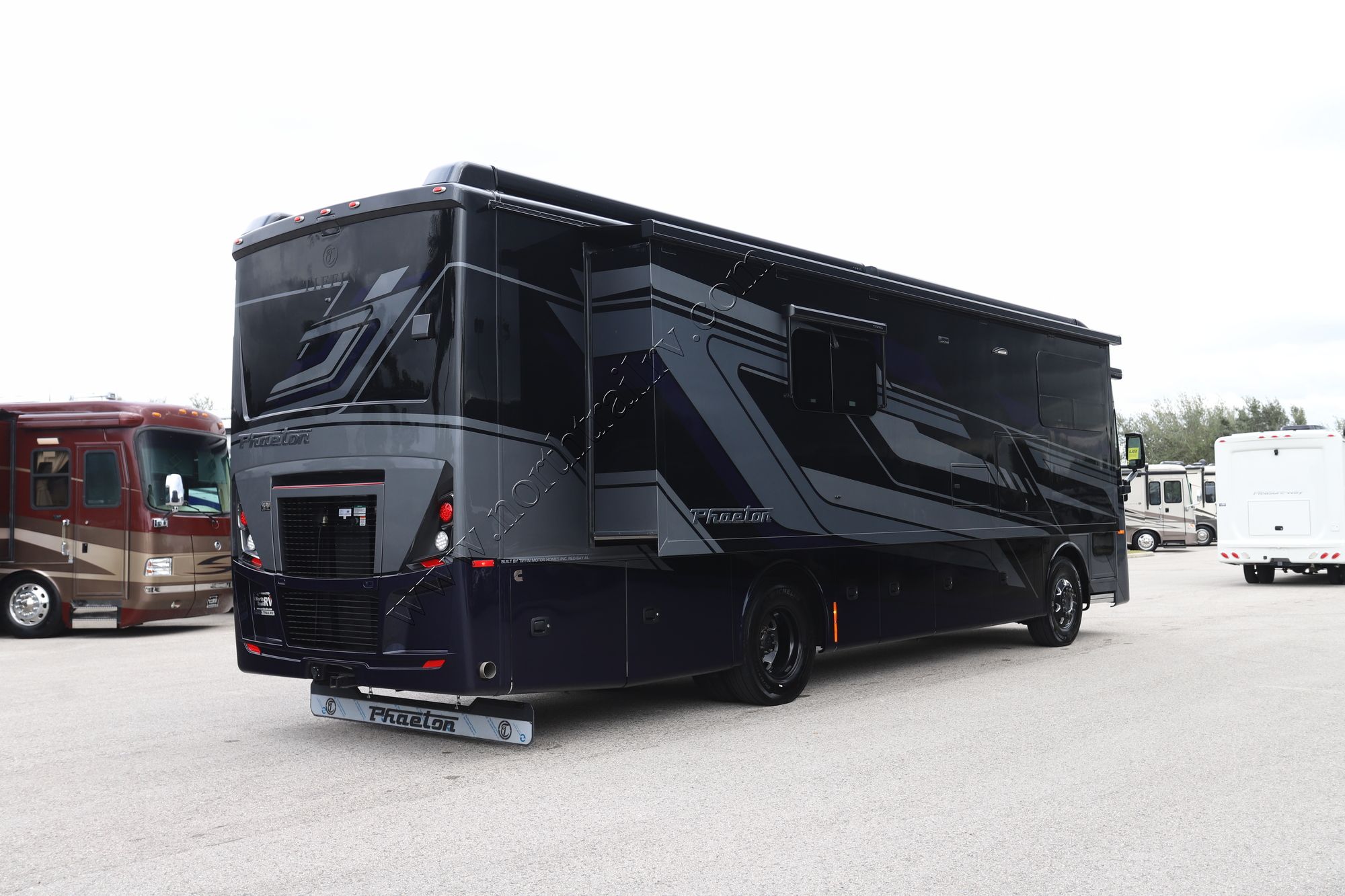 New 2026 Tiffin Motor Homes Phaeton 35CH Class A  For Sale