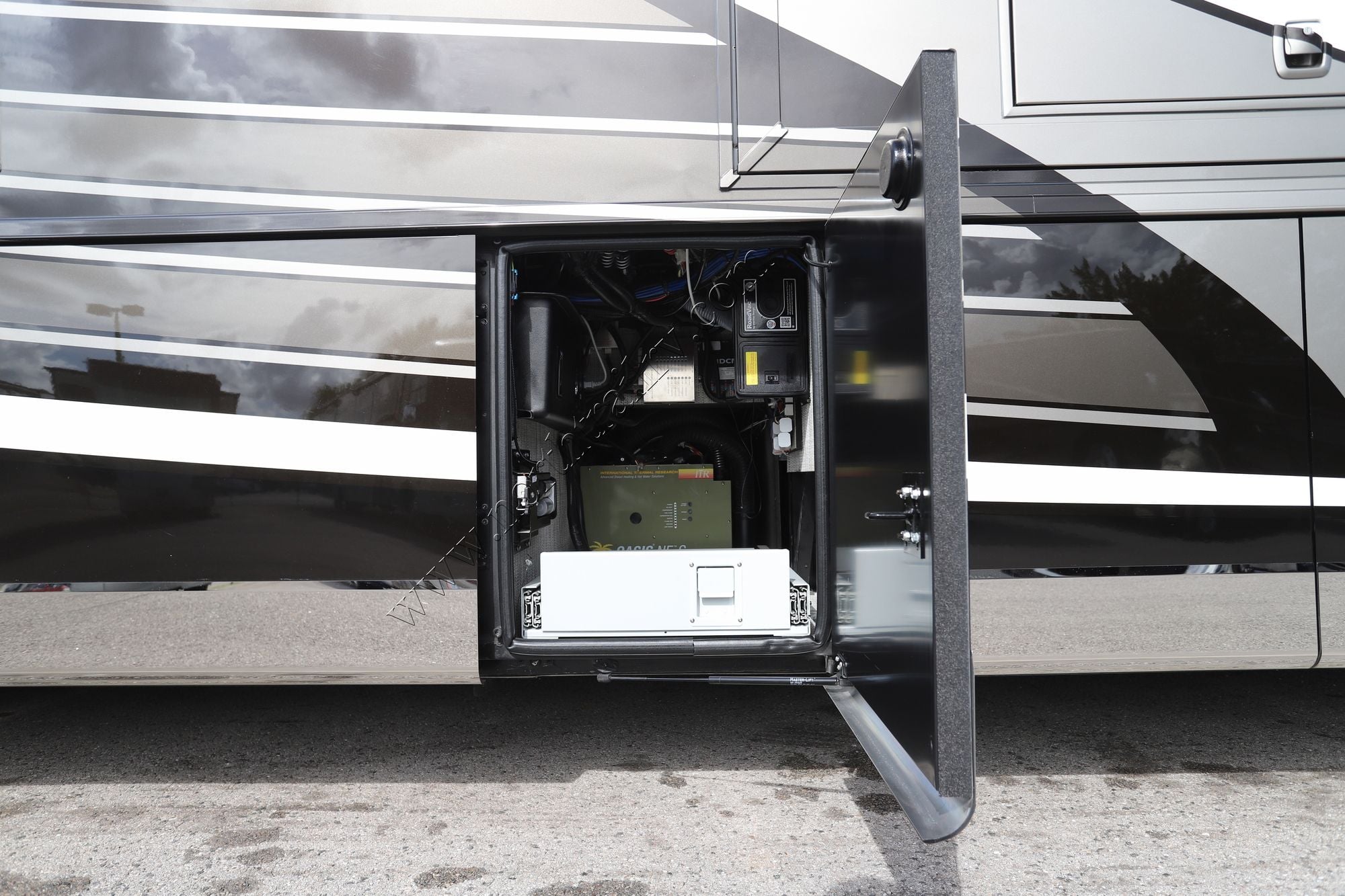 Used 2023 Newmar King Aire 4531 Class A  For Sale