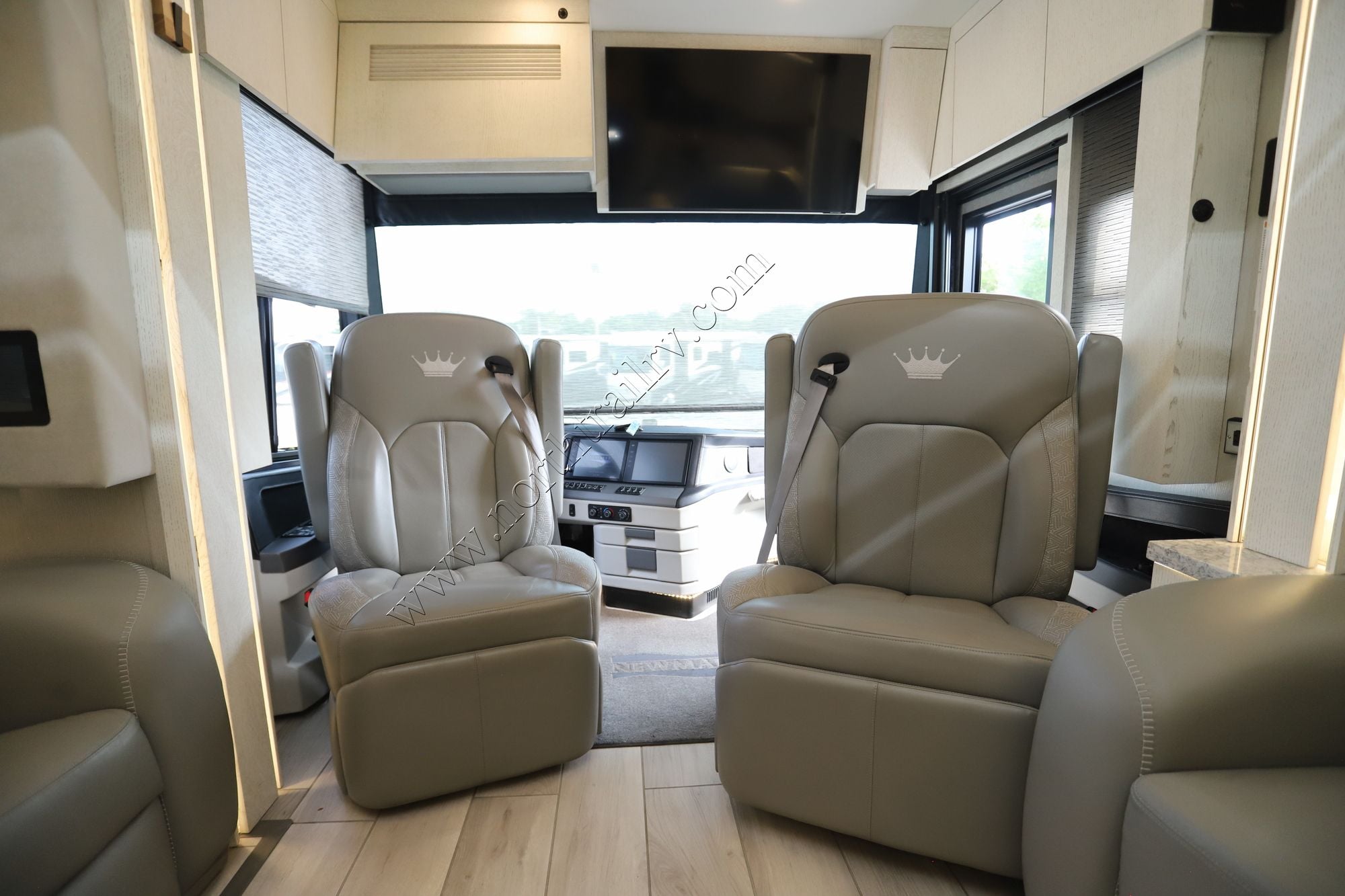 Used 2023 Newmar King Aire 4531 Class A  For Sale