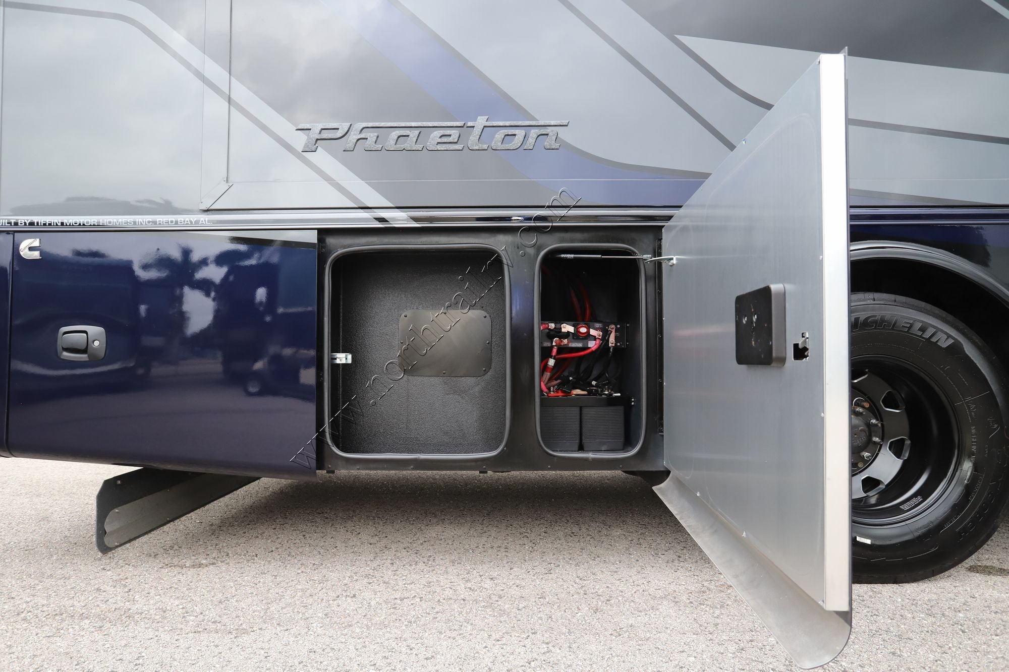 New 2026 Tiffin Motor Homes Phaeton 35CH Class A  For Sale