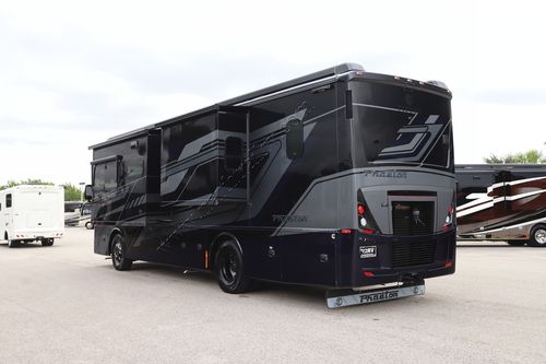 2026 Tiffin Motor Homes Phaeton 35CH