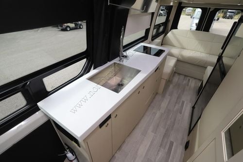 2023 Pleasure-Way Plateau TS