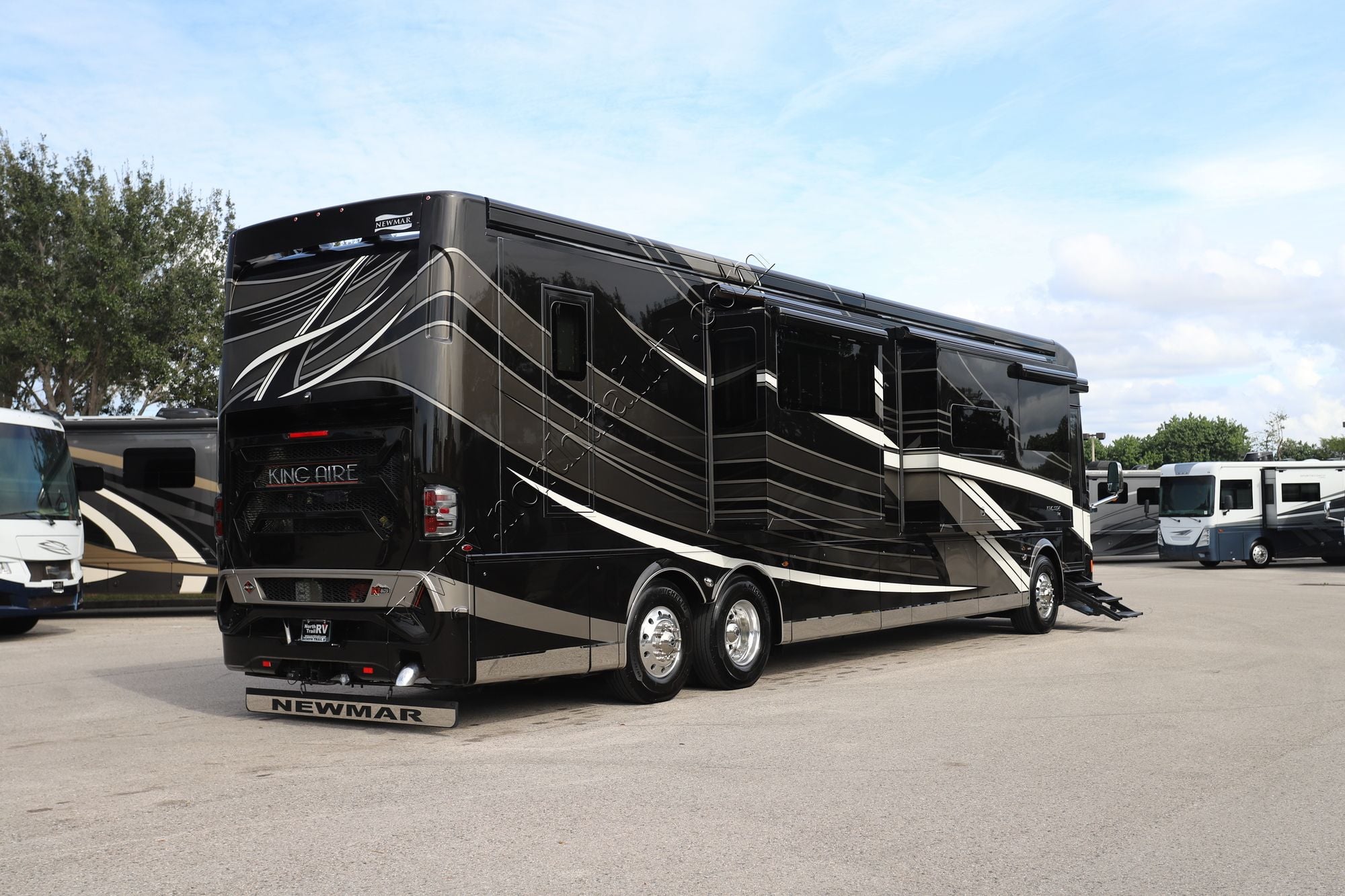 Used 2023 Newmar King Aire 4531 Class A  For Sale