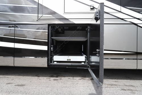 2023 Newmar King Aire 4531