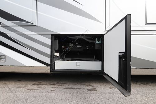 2020 Newmar Mountain Aire 4551