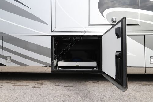 2020 Newmar Mountain Aire 4551