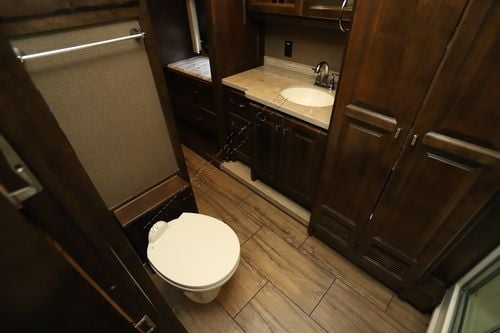 2019 Tiffin Motor Homes Allegro 34PA
