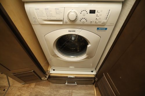 2020 Newmar Mountain Aire 4551