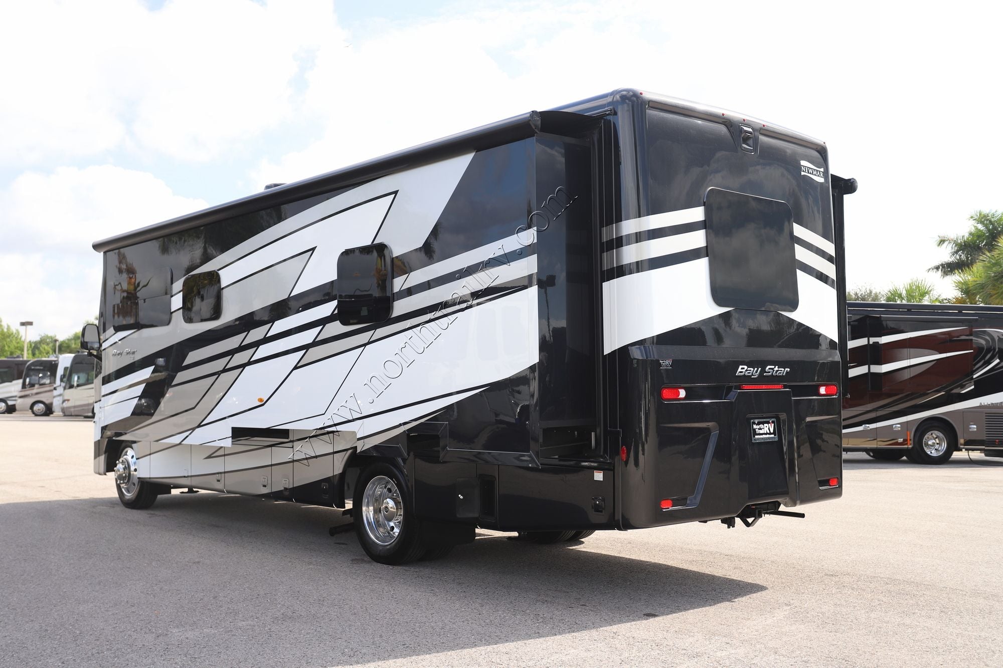 New 2026 Newmar Bay Star 3114 Class A  For Sale