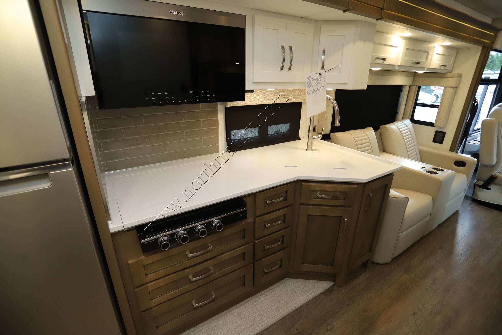 New 2026 Newmar Bay Star 3114 Class A  For Sale