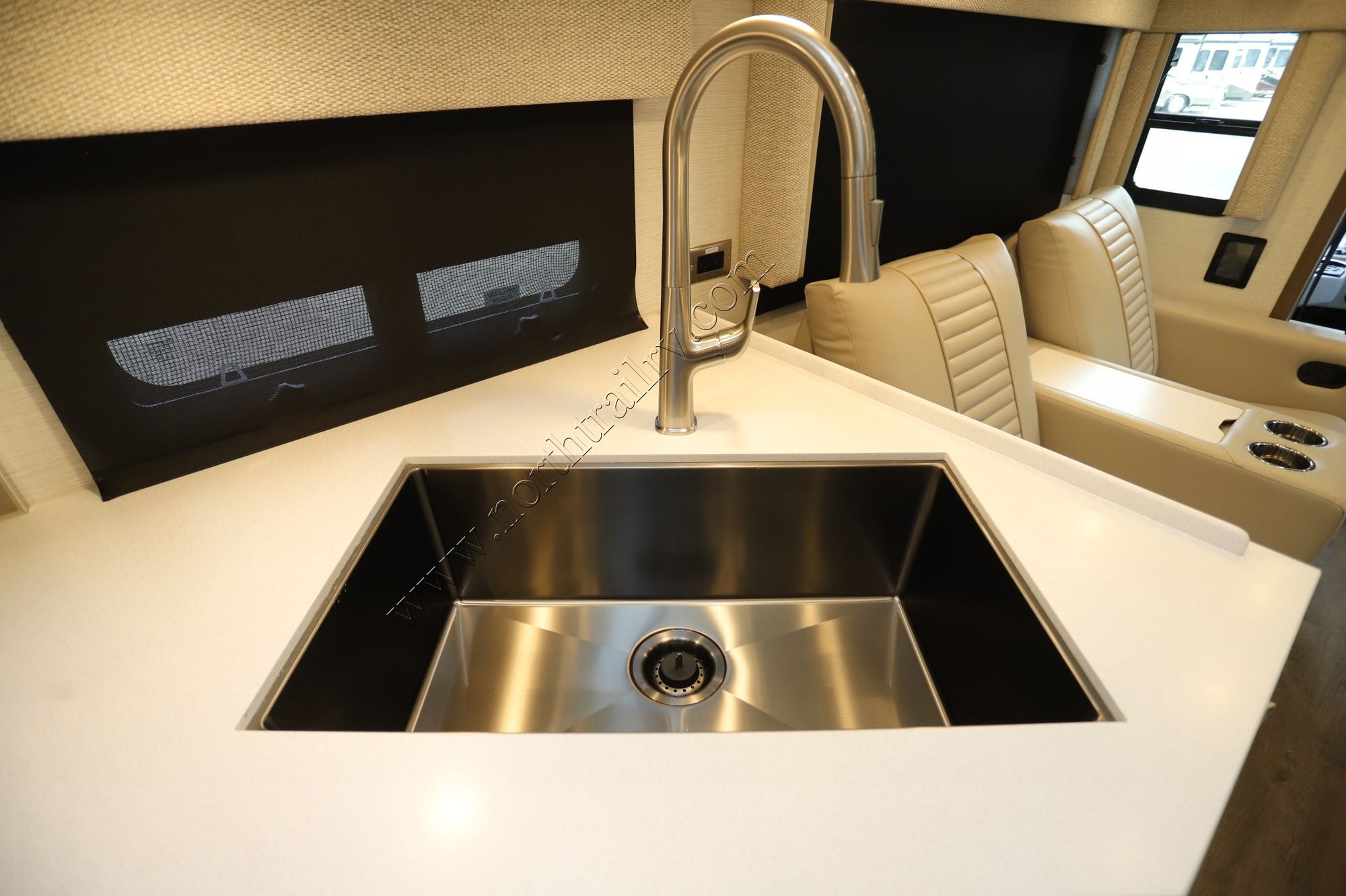 New 2026 Newmar Bay Star 3114 Class A  For Sale