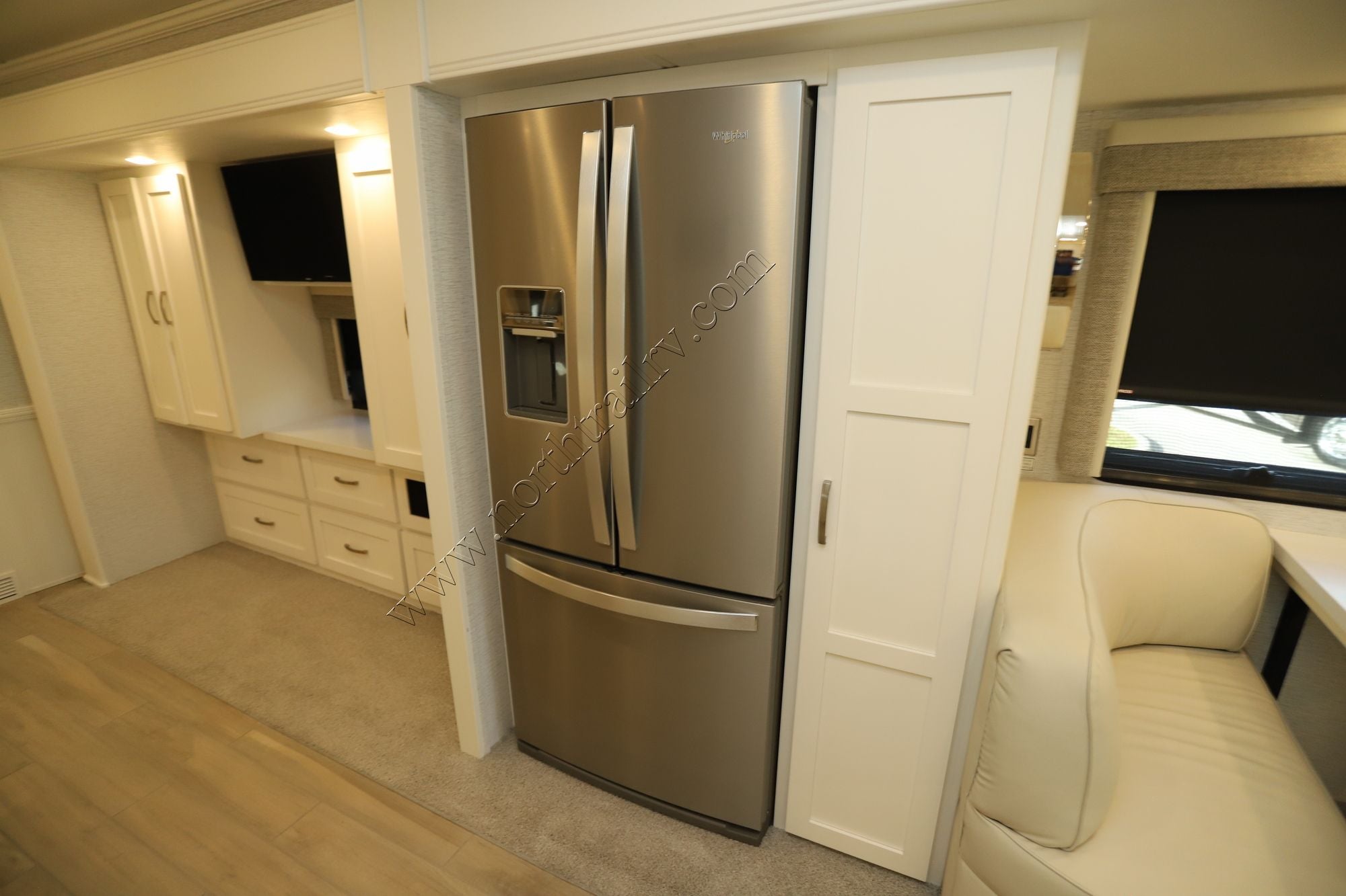 Used 2025 Newmar Northern Star 4037 Class A  For Sale