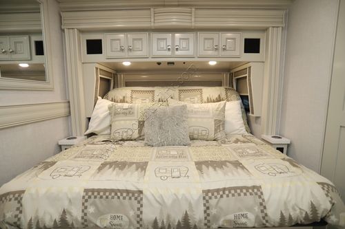 2024 Holiday Rambler Armada 40M