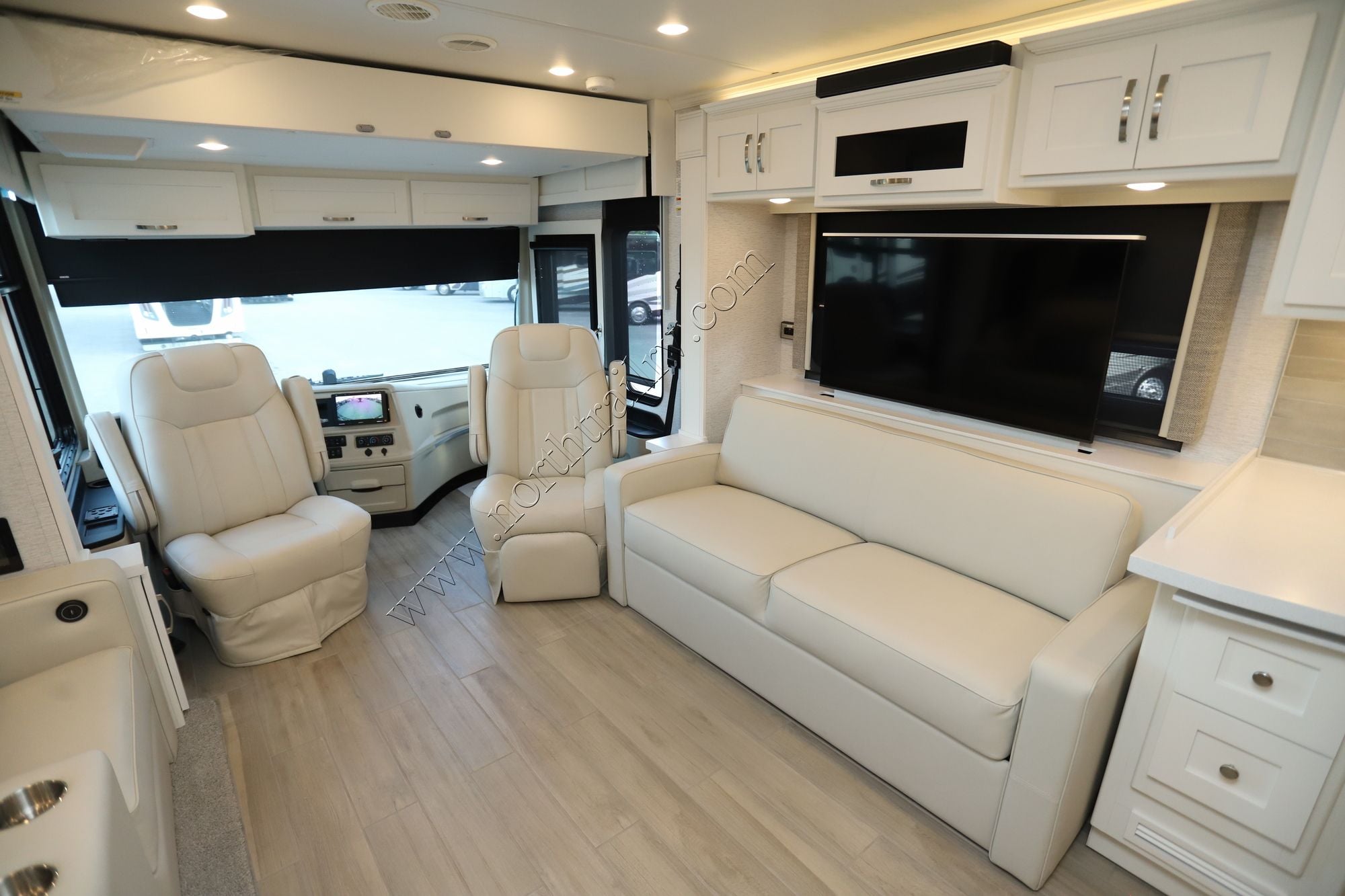 Used 2025 Newmar Northern Star 4037 Class A  For Sale