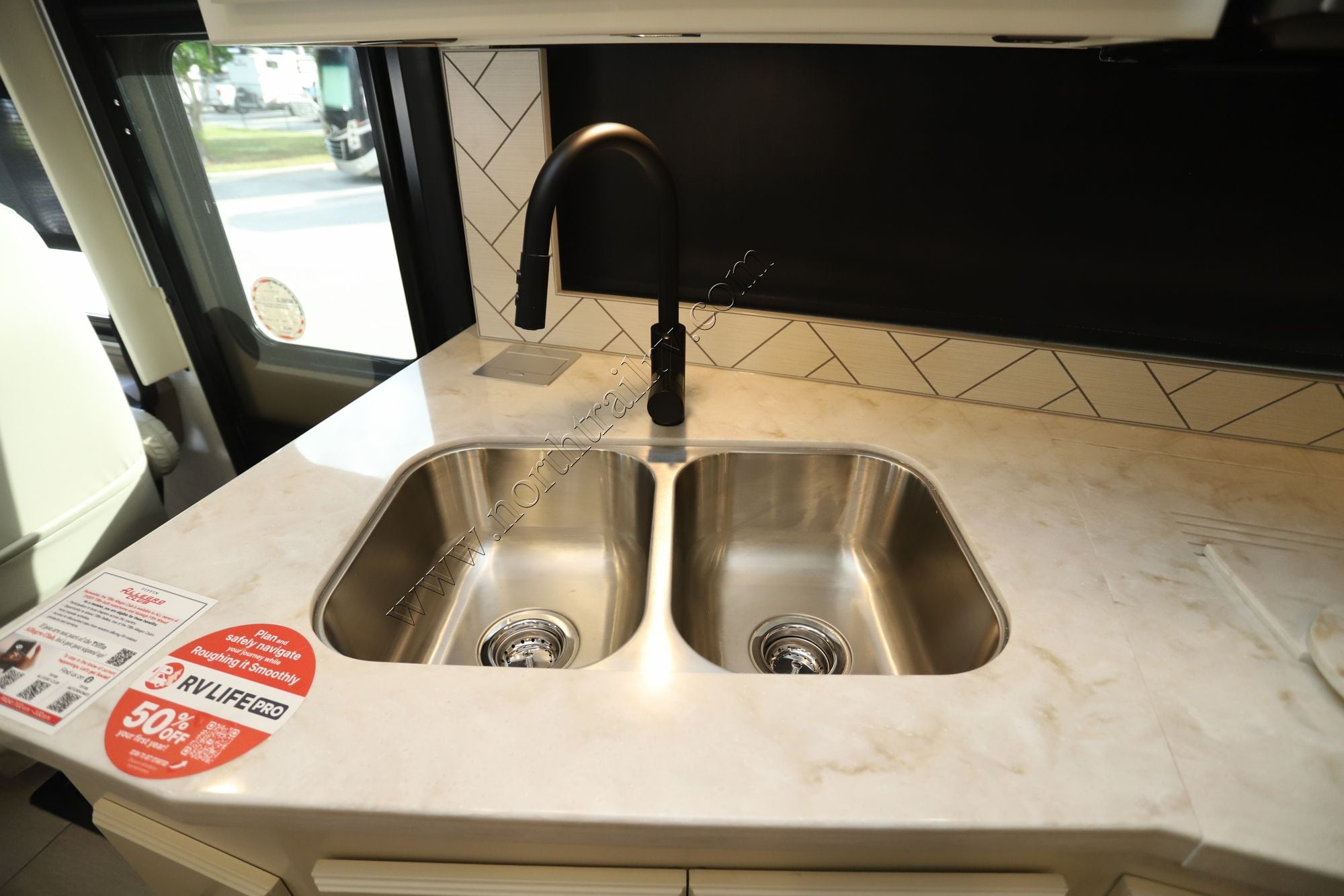 New 2026 Tiffin Motor Homes Allegro 32SA Class A  For Sale