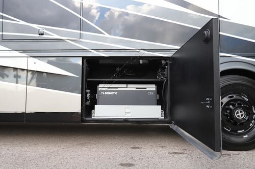 2026 Newmar Essex 4551