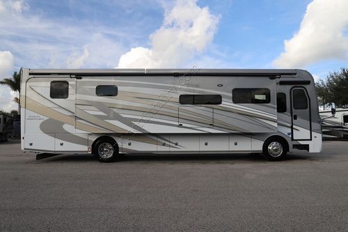 2024 Holiday Rambler Armada 40M