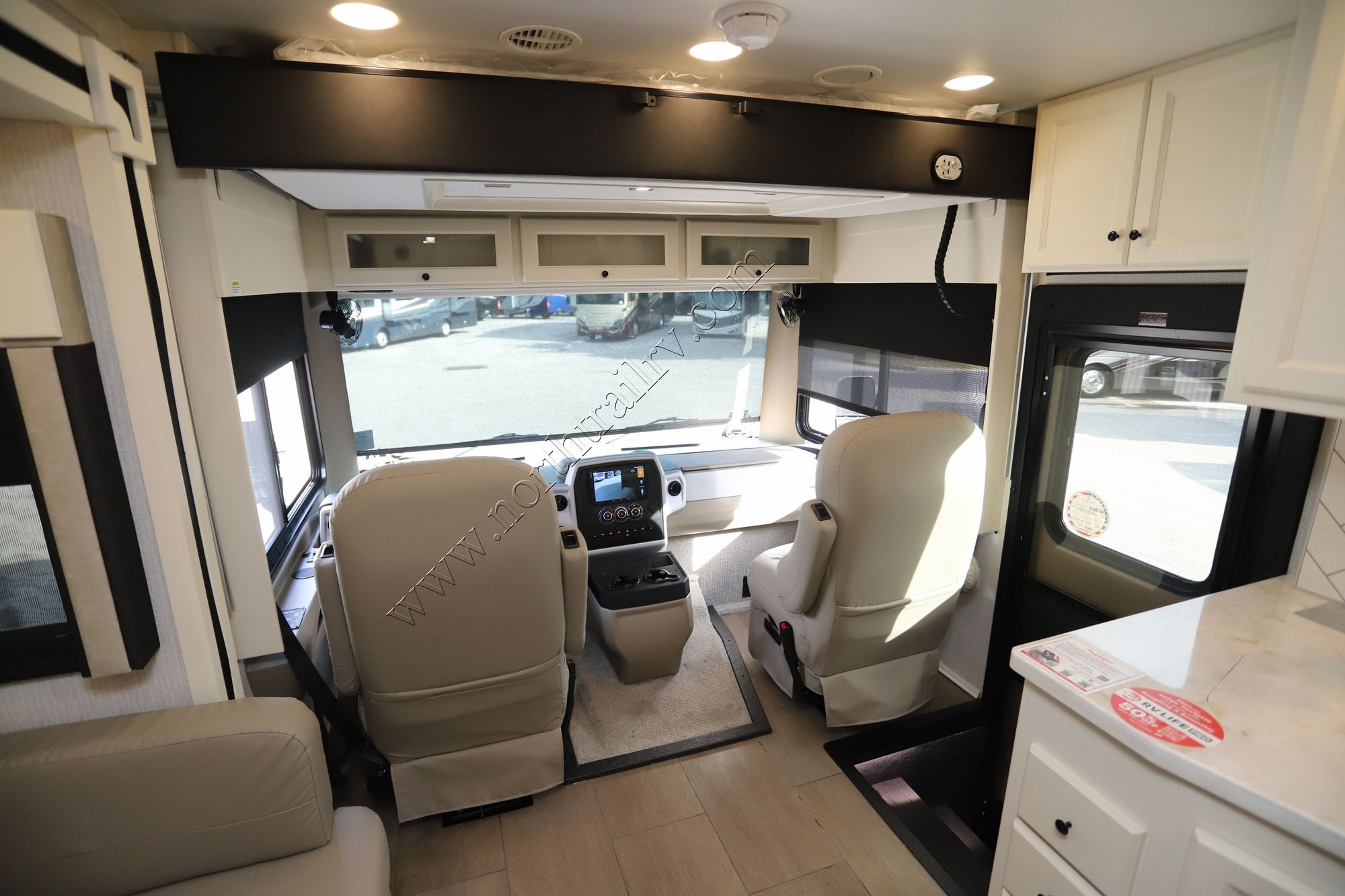 New 2026 Tiffin Motor Homes Allegro 32SA Class A  For Sale