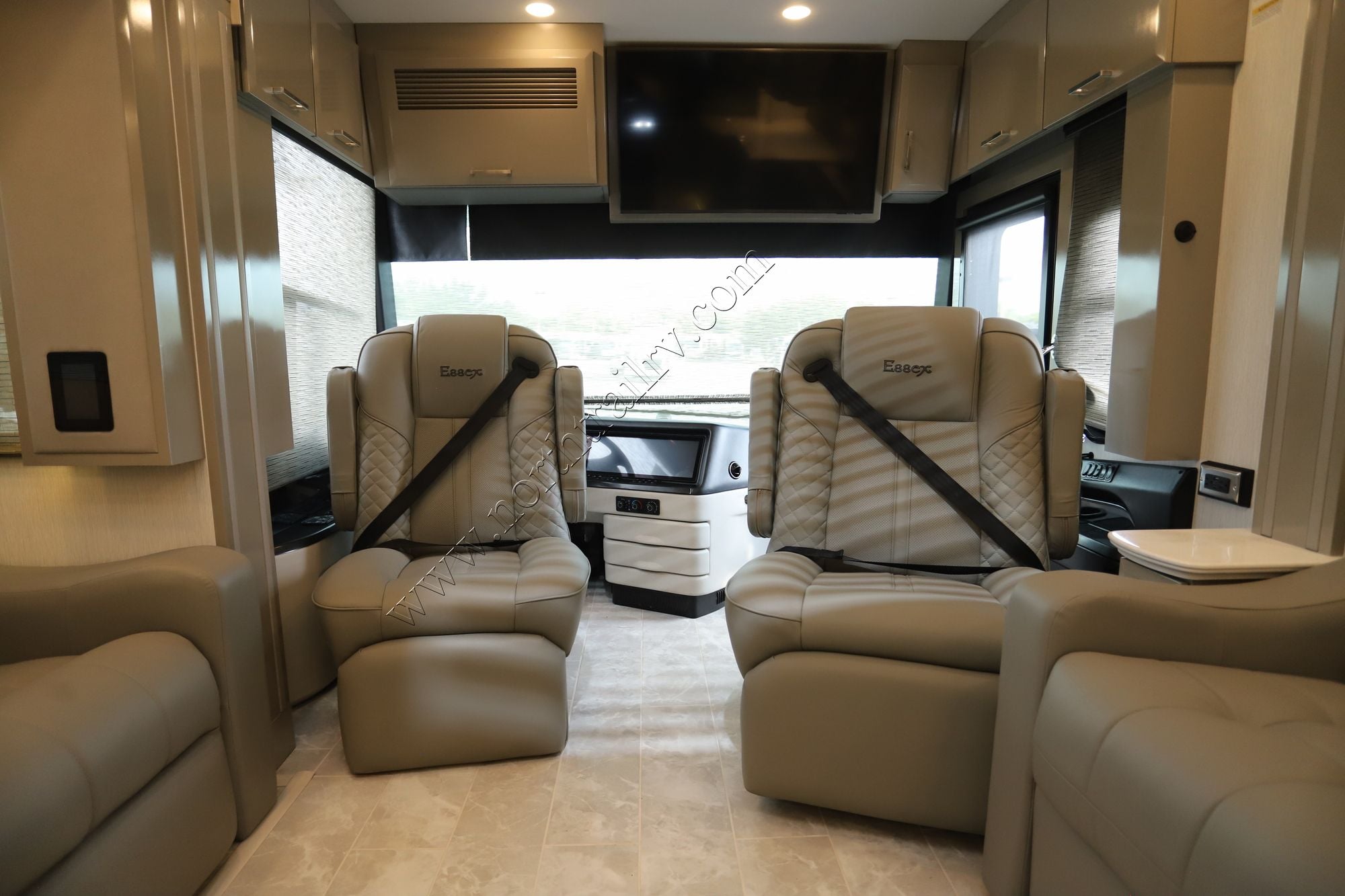 New 2026 Newmar Essex 4551 Class A  For Sale