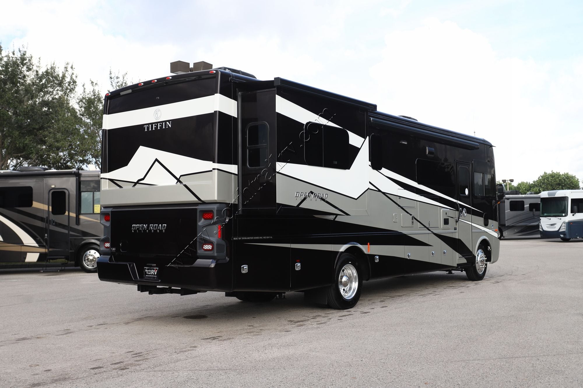 New 2026 Tiffin Motor Homes Allegro 32SA Class A  For Sale
