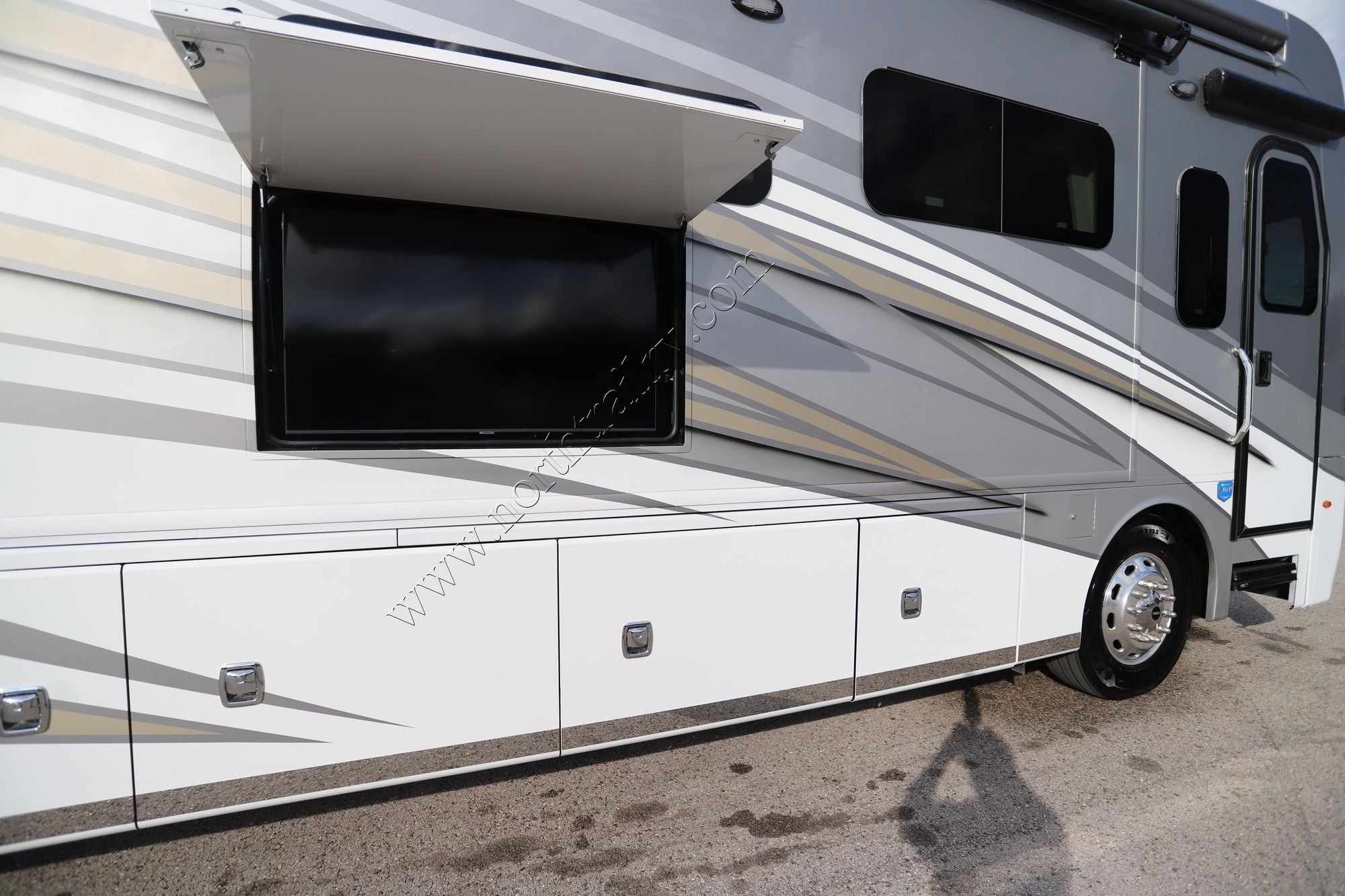 Used 2024 Holiday Rambler Armada 40M Class A  For Sale