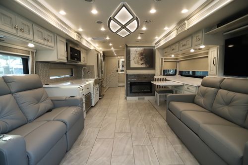 2024 Holiday Rambler Armada 40M