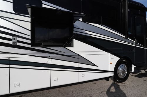 2025 Newmar Northern Star 4037