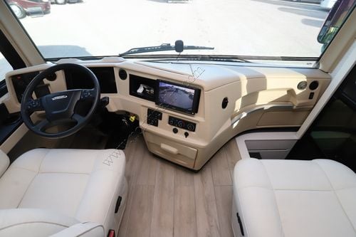 2025 Newmar Northern Star 4037